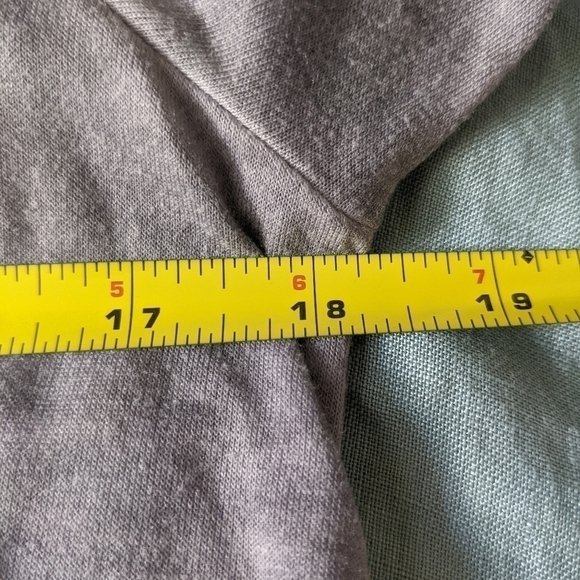 DANTELLE Asymmetrical Lace Long Sleeve Tee S - Picture 10 of 12